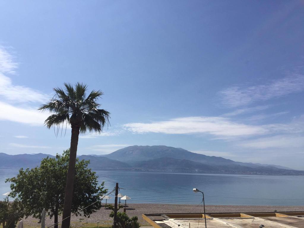 Regina Hotel Nafpaktos Exteriér fotografie