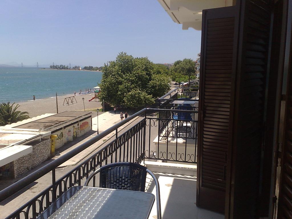Regina Hotel Nafpaktos Pokoj fotografie